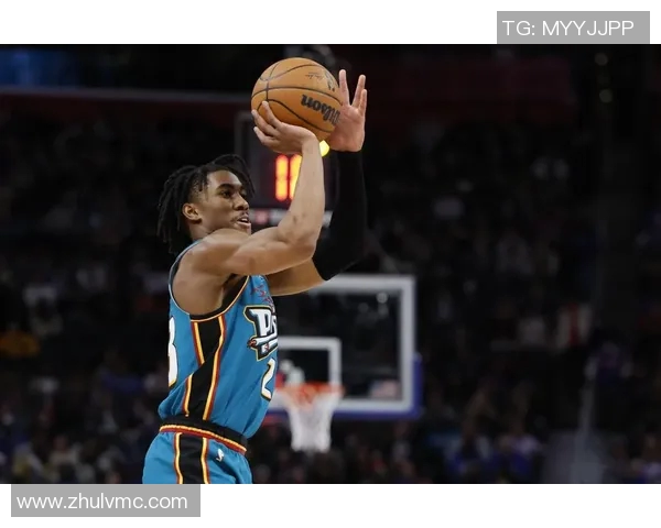 杰登艾维的崛起之路：从大学篮球明星到NBA新星的奋斗历程